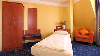 Hotel Astro