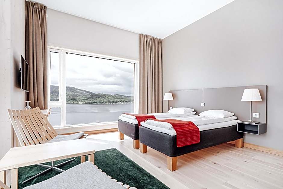 Wood Hotel by Frich's