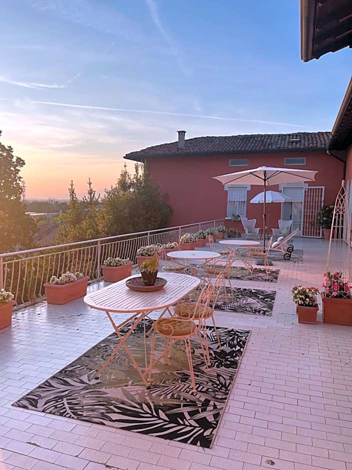 Villa House and Garden B&B