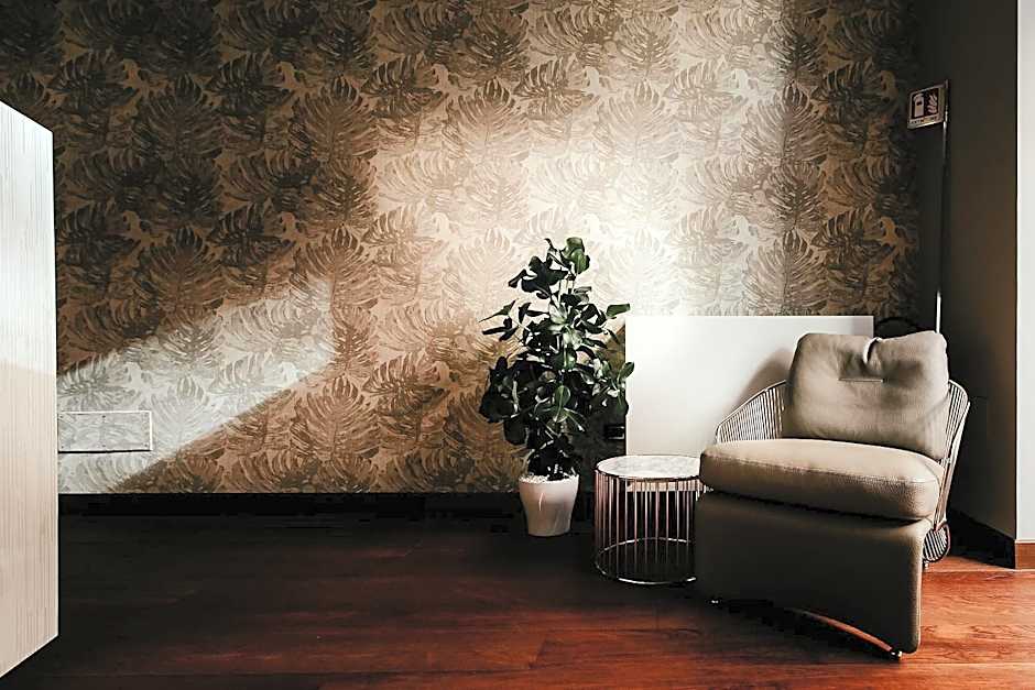 Bacã Suites, Restaurant & Bar