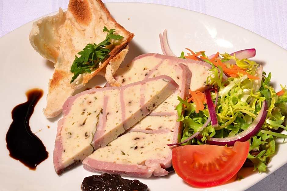 Fairhill House Hotel