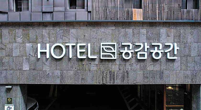 B. Cent Hotel Busan Station