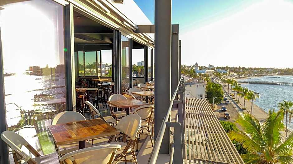 Seven Crown La Paz Malecon