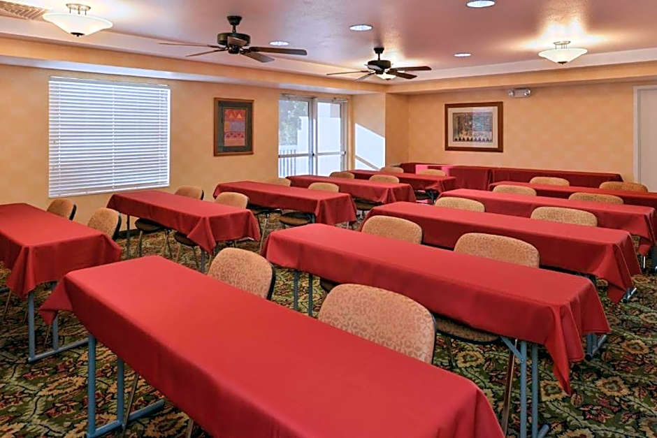Baymont Inn & Suites by Wyndham Tempe University/Phoenix