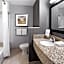 Courtyard by Marriott Raleigh North/Triangle Town Center