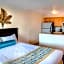 Sailport Waterfront Suites