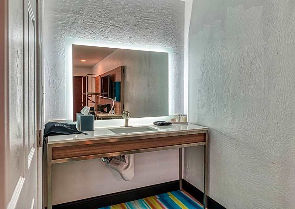 Casa Via Mar Inn, an Ascend Collection Hotel