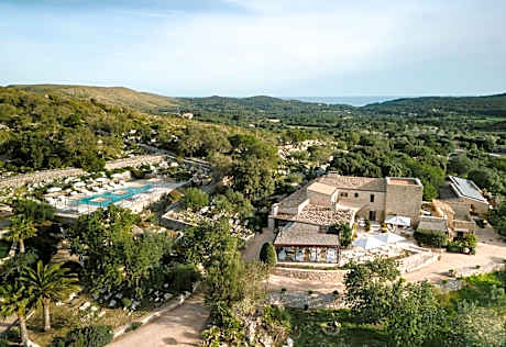 Cases de Son Barbassa Hotel & Restaurant