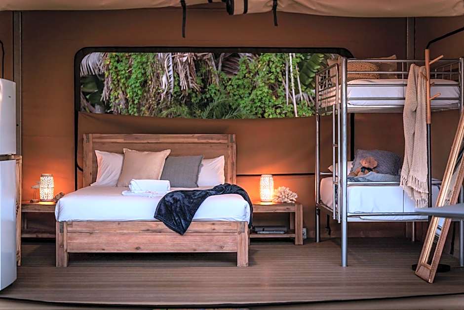 Poinciana at Cooee Bay