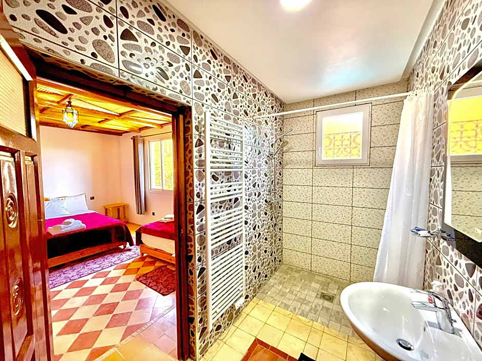 Hotel New Mars Dades