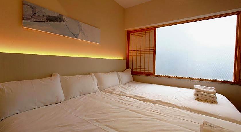 Colon Hotel