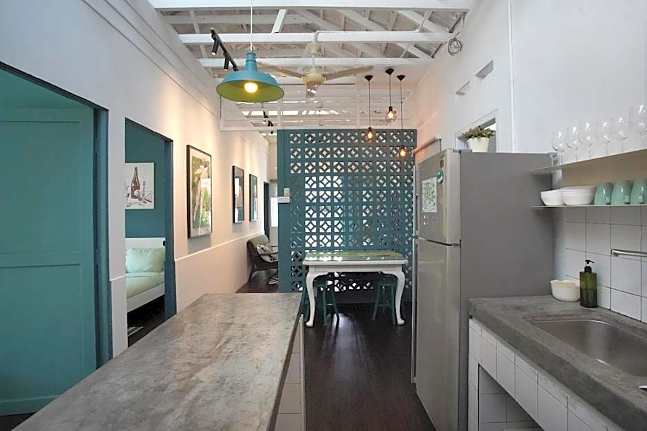 Stay SongSong Mount Erskine