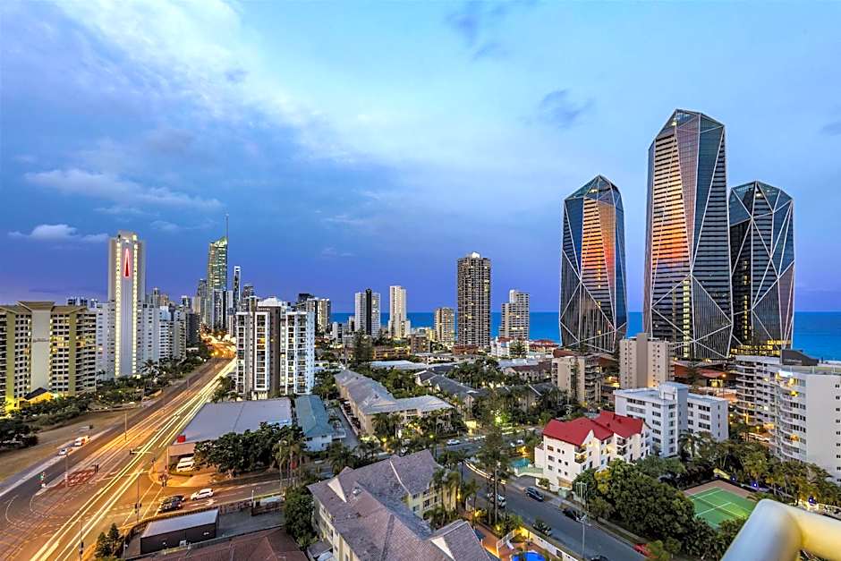 Oaks Gold Coast Hotel