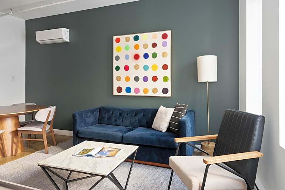 Bakan- Quartier des Congres, Convention District