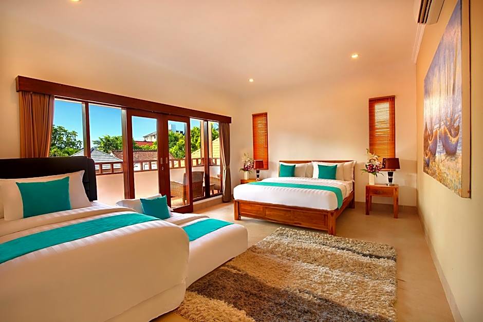 De Liza Villa Seminyak Beachside