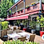 Chez Maman Hotel & Restaurant
