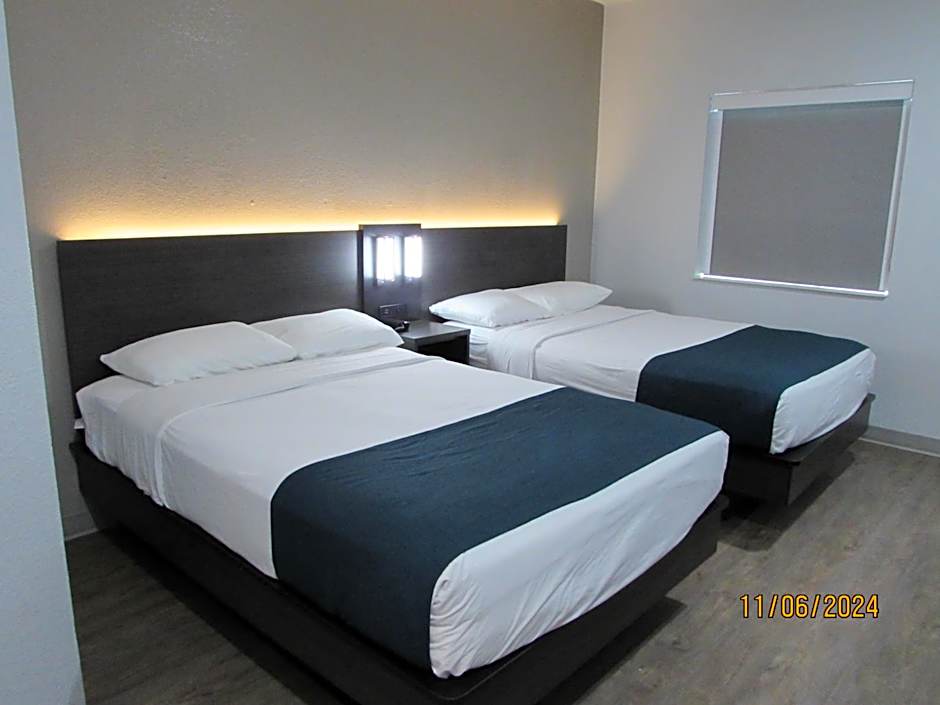 Motel 6-West Des Moines, IA