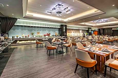 Novotel Zhengzhou Convention Centre Hotel