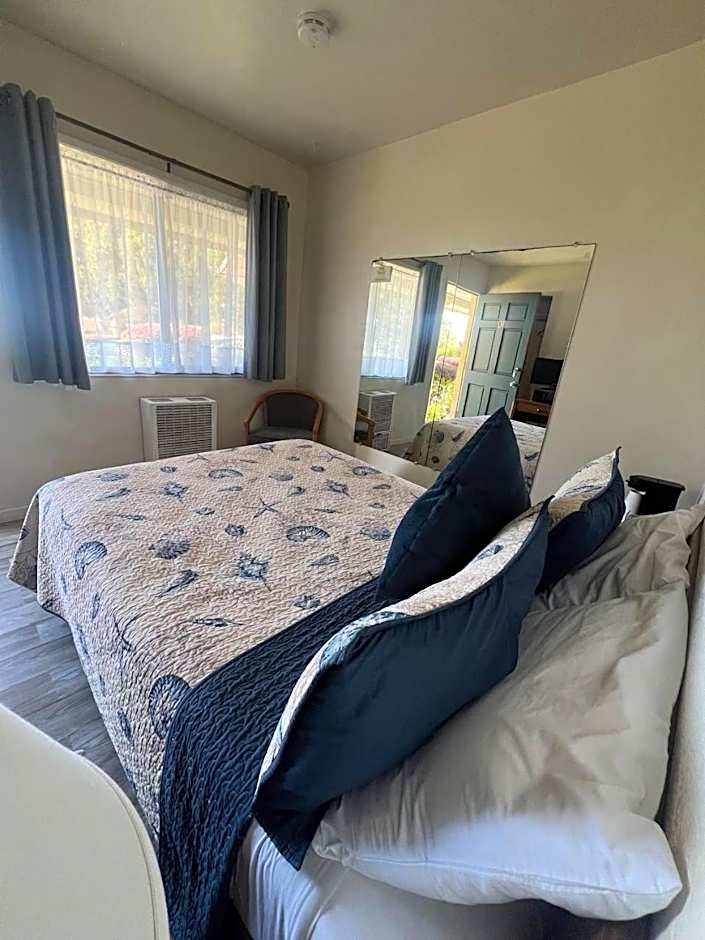 Ocean Cove Lodge