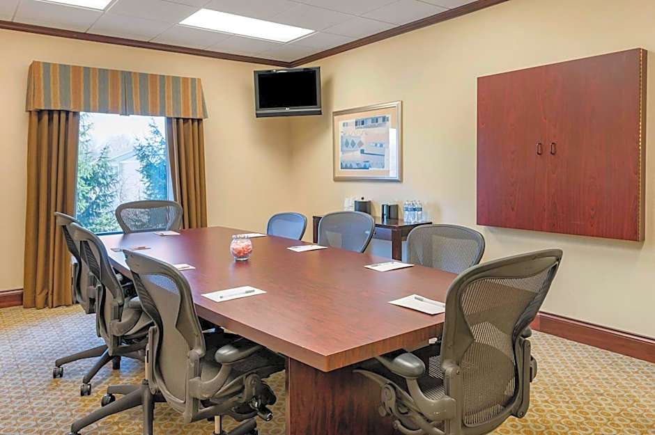 Hampton Inn By Hilton Greenfield, In