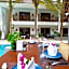 Casa Beach Hotel "Casa Del Mar"