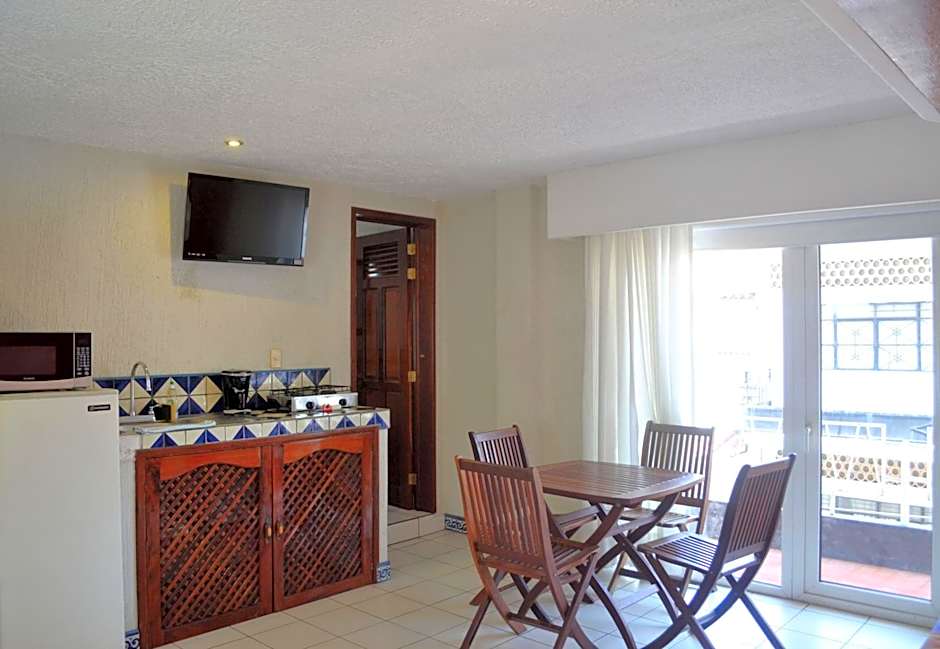 Photo 1 of 5 of Studio with Kitchenette
