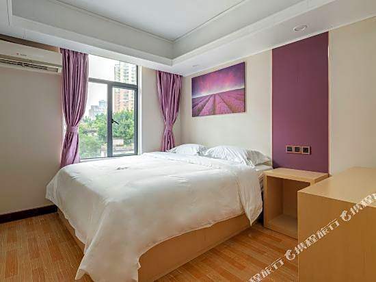 Yimi Hotel (Guangzhou Yuexiu Park Xiaobei Metro station)