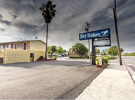 Sky Riders Motel
