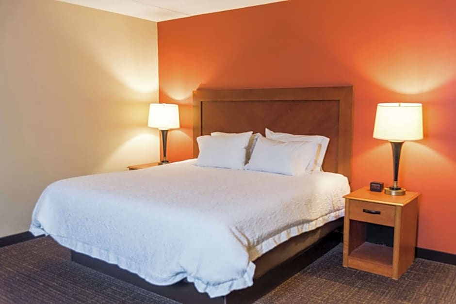 Hampton Inn By Hilton Muskegon