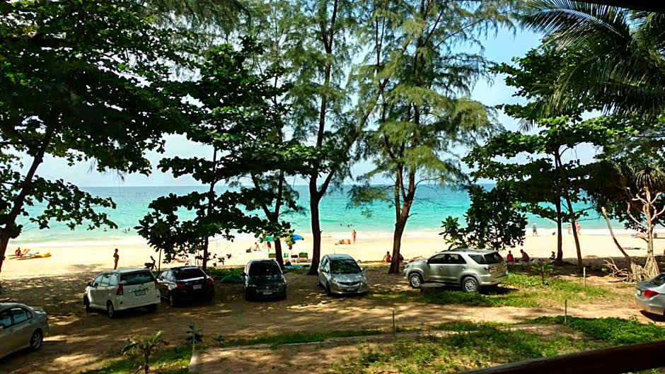 Naithon condominium A-103