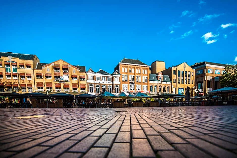 Queen Hotel