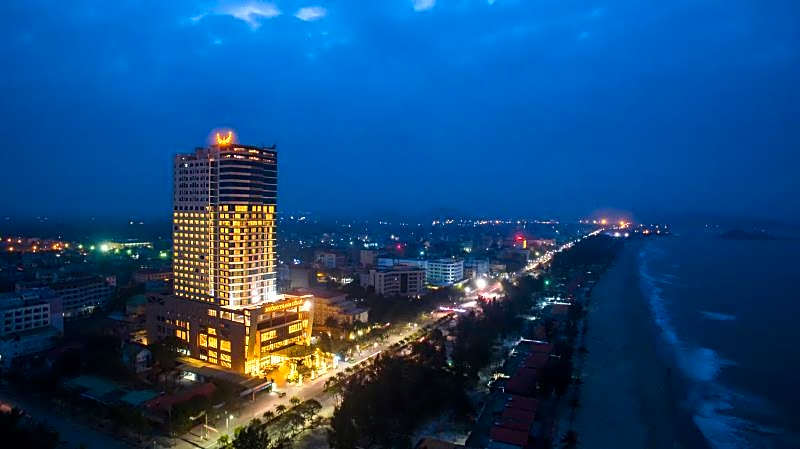 Muong Thanh Grand Cua Lo Hotel
