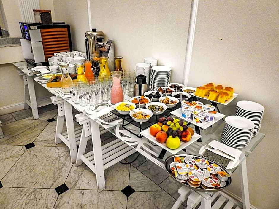 Hotel Sobienie Królewskie