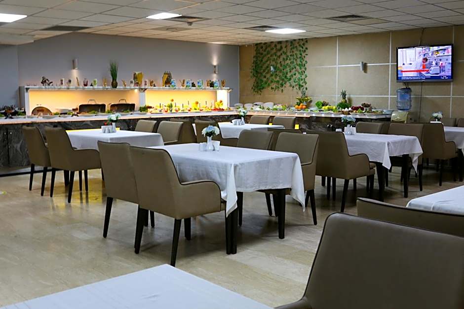 Grand Zara Hotel