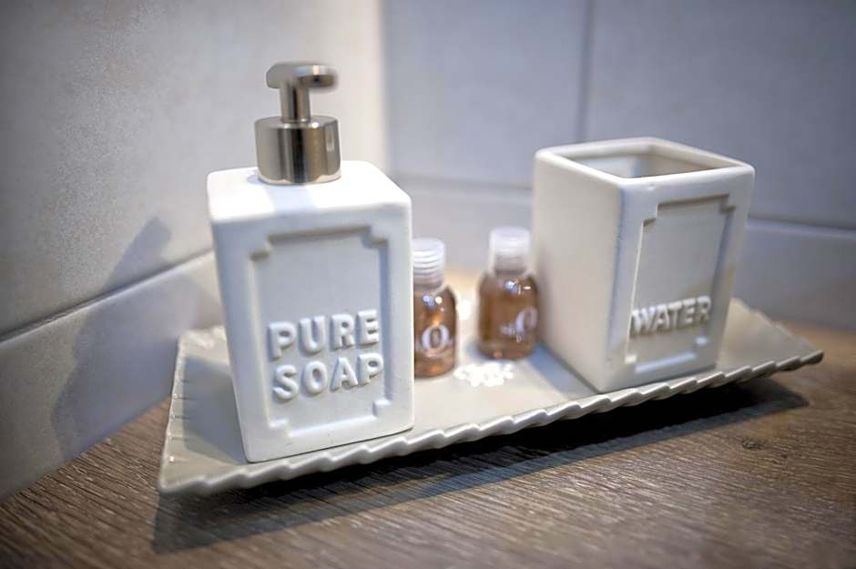 TinkerBell GuestHouse