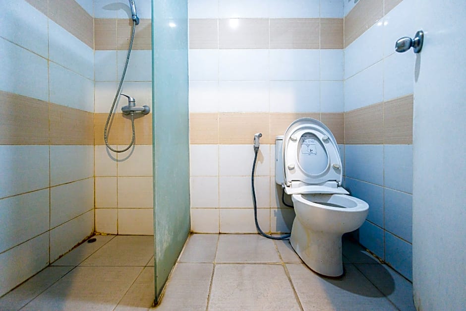 RedDoorz @ Kutisari Surabaya