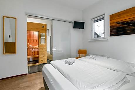 One-Bedroom Bungalow