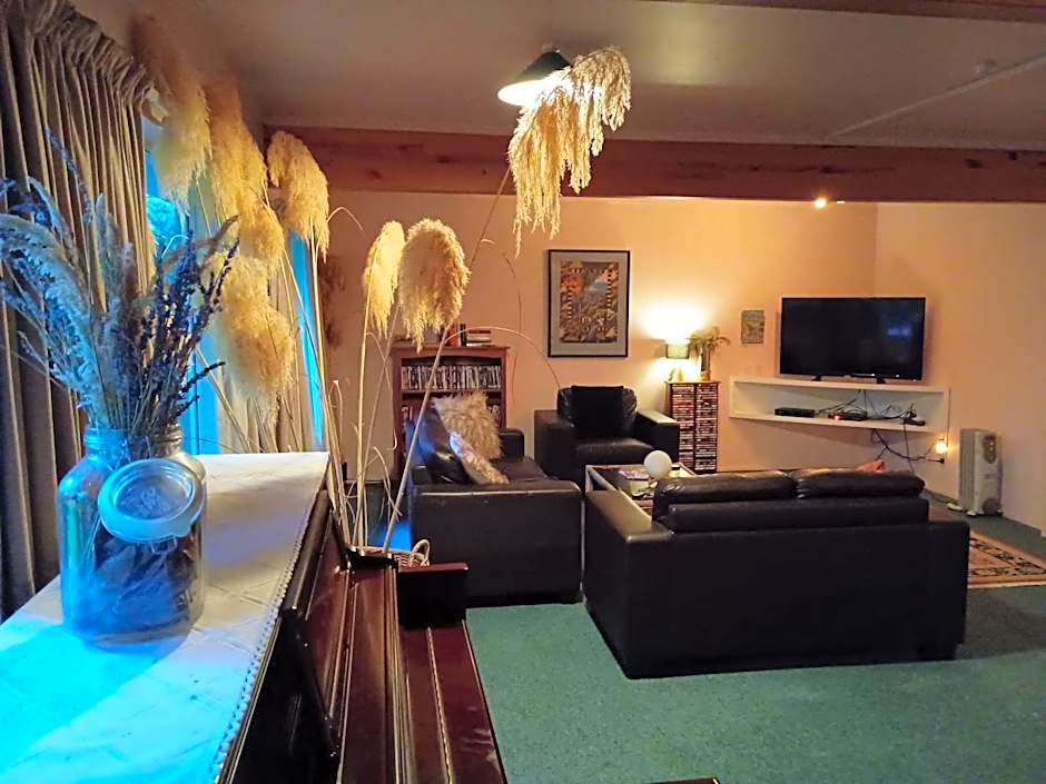 Howard's Mountain Lodge