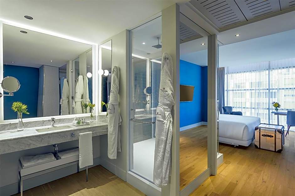 NH Collection Santiago Casacostanera