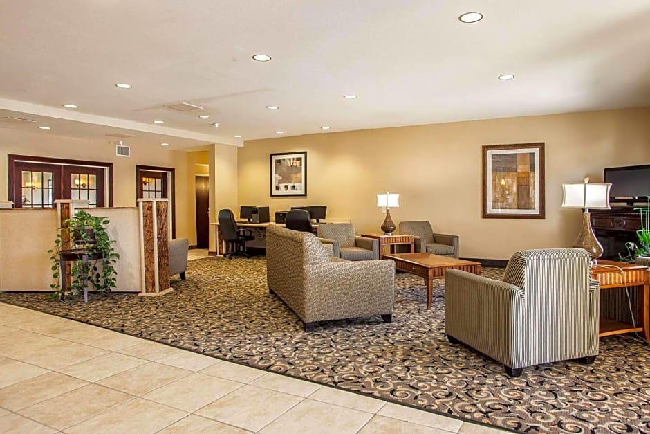 Comfort Suites Bloomington I-55 and I-74