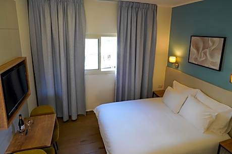 Terrace Room