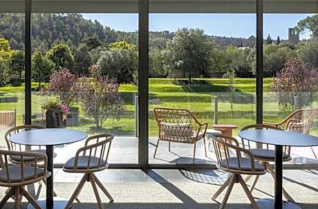 Hotel Món Sant Benet