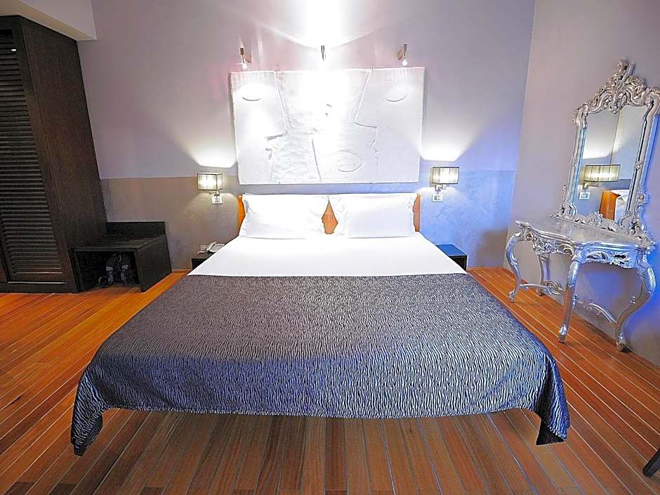 Borghese Palace Art Hotel