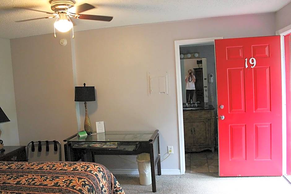 Brydan Suites