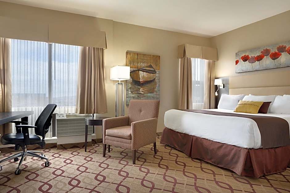 Photo 1 of 7 of Business Deluxe 1 King Bed