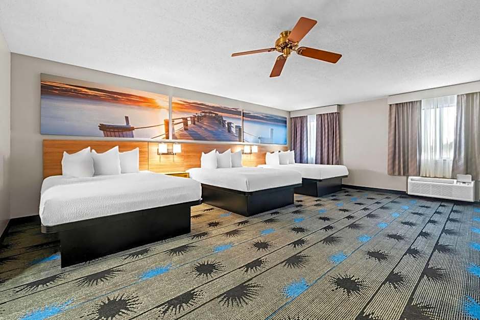 Days Inn by Wyndham Troy
