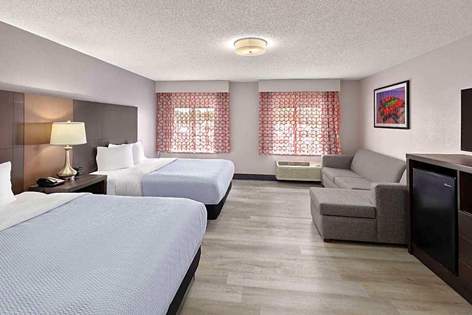 La Quinta Inn & Suites by Wyndham Goodlettsville