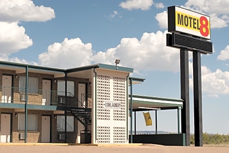 Motel 8 Laramie