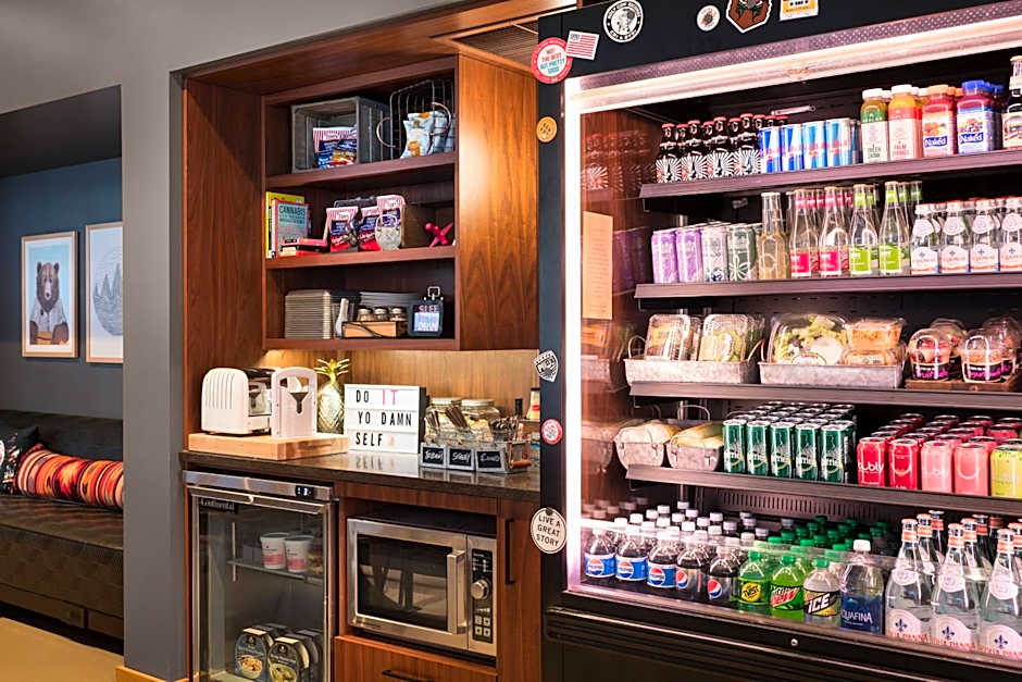 Moxy by Marriott Seattle Downtown