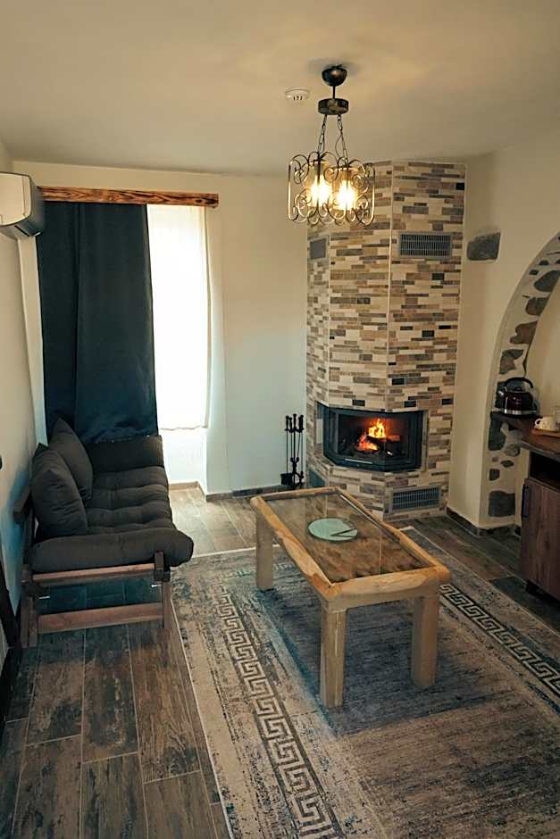 Photo 1 of 14 of Quadruple Room